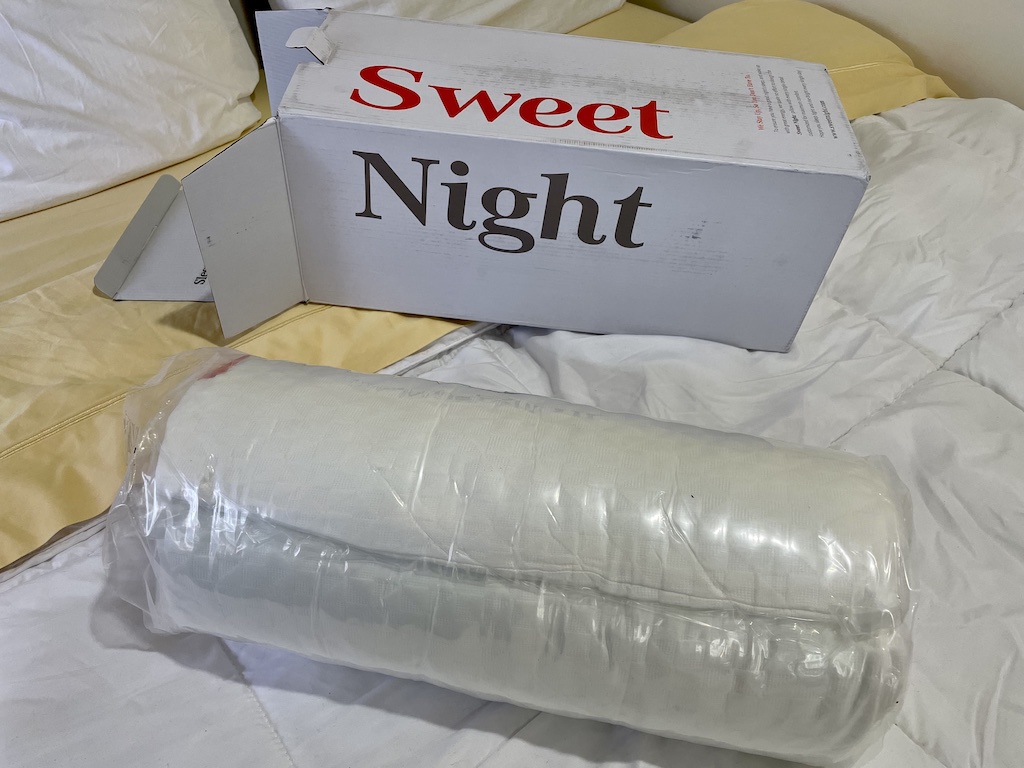 Sweet Night Pillow Packing